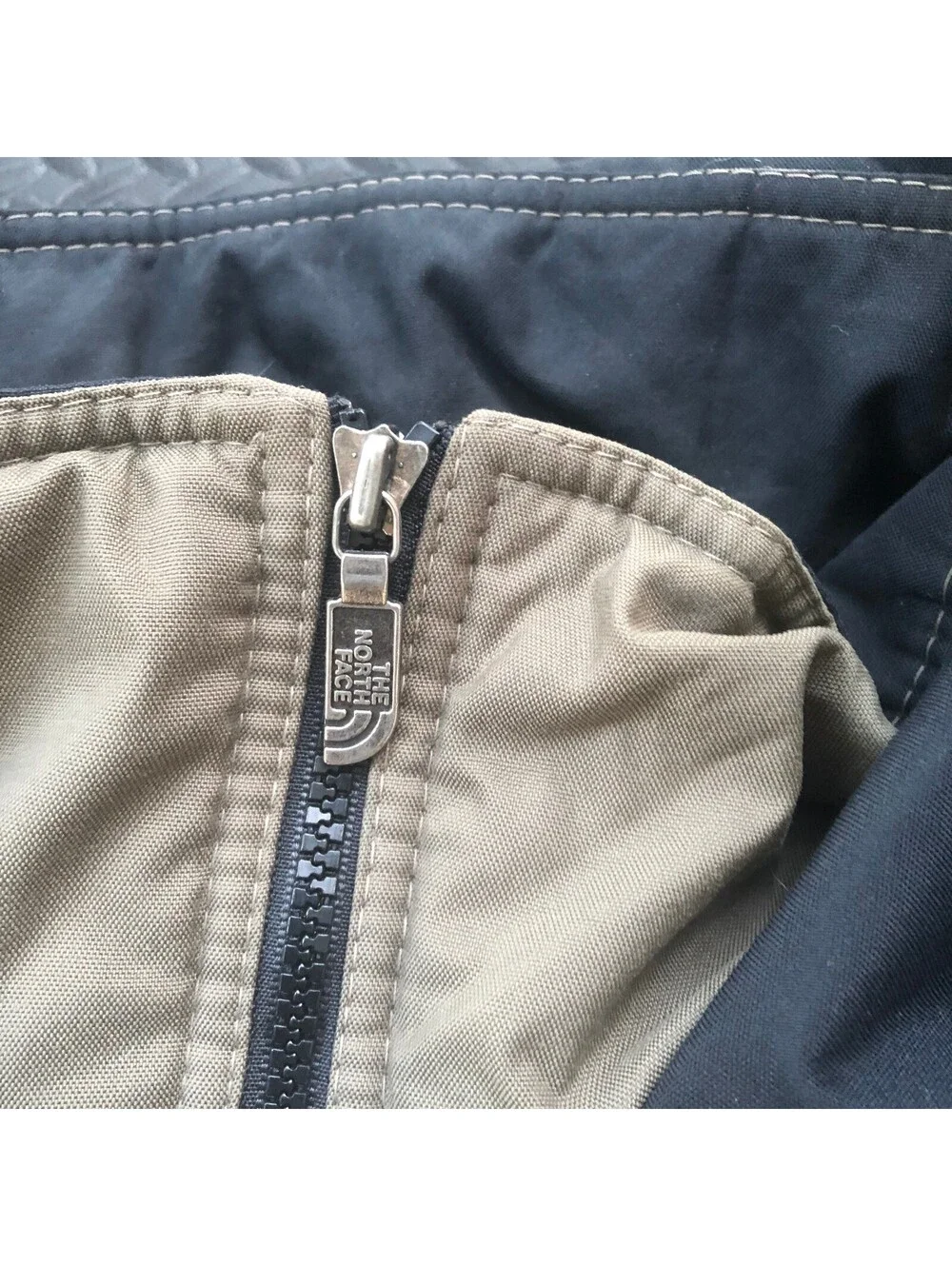 The North Face Men's XL Beige Nylon Puffer Jacket